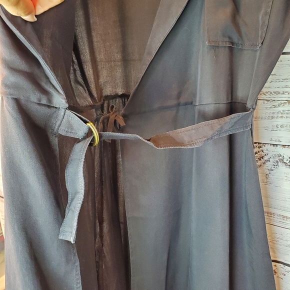 Crossed dress, short sleeves and front pockets ●●only available in black… - Picture 6 of 10